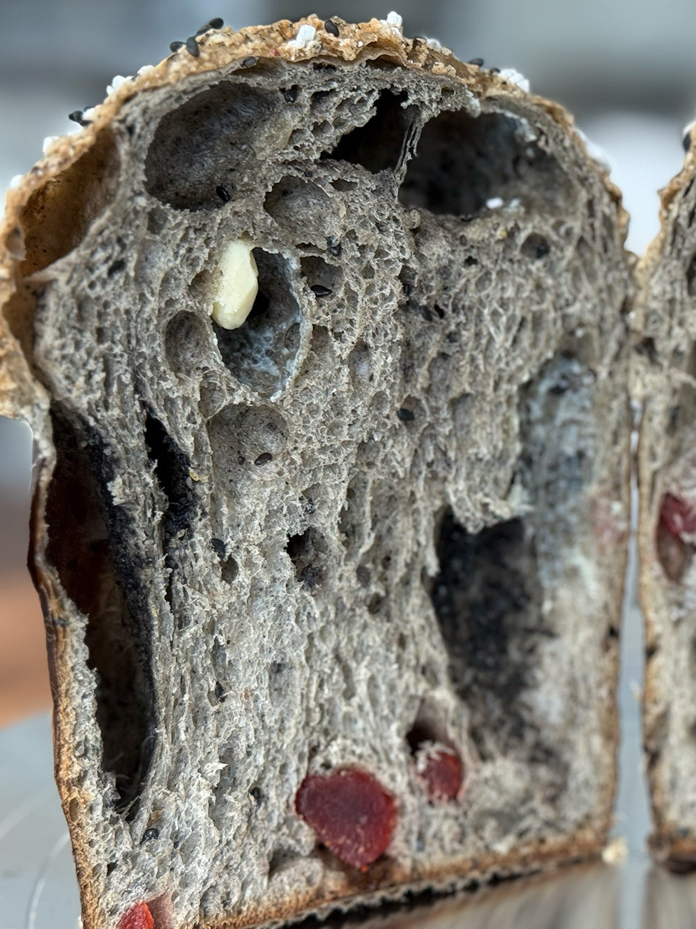 Asian-Inspired Black Sesame Panettone (750g)