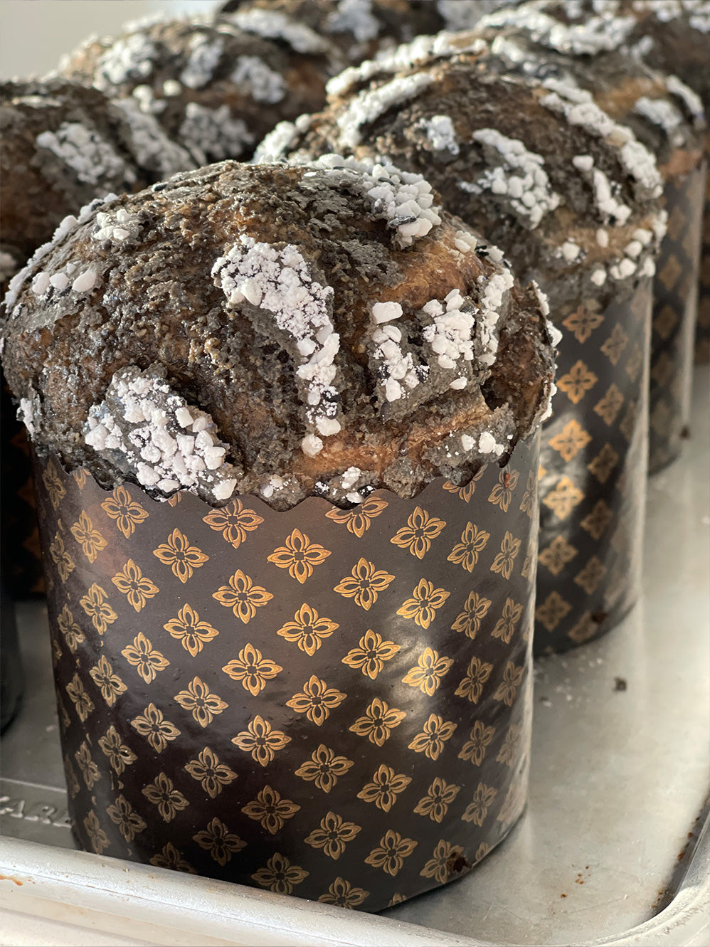Asian-Inspired Black Sesame Panettone (750g)
